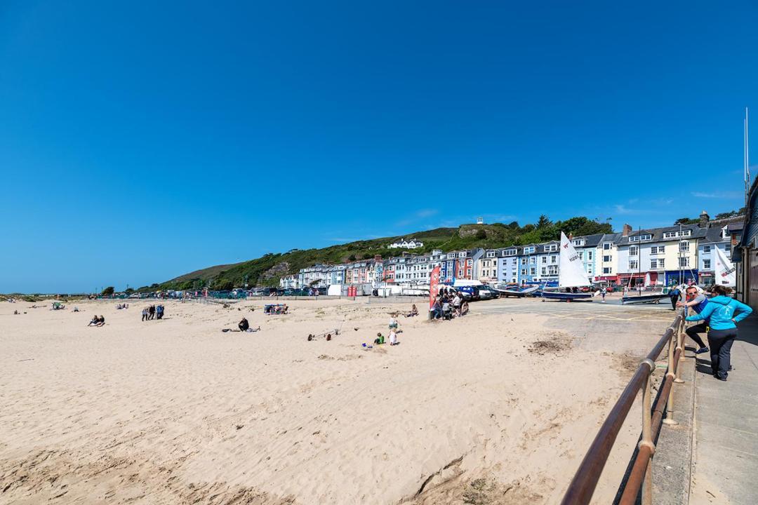 Spacious 3 Bedroom Sea View Flat Aberdyfi Exterior photo